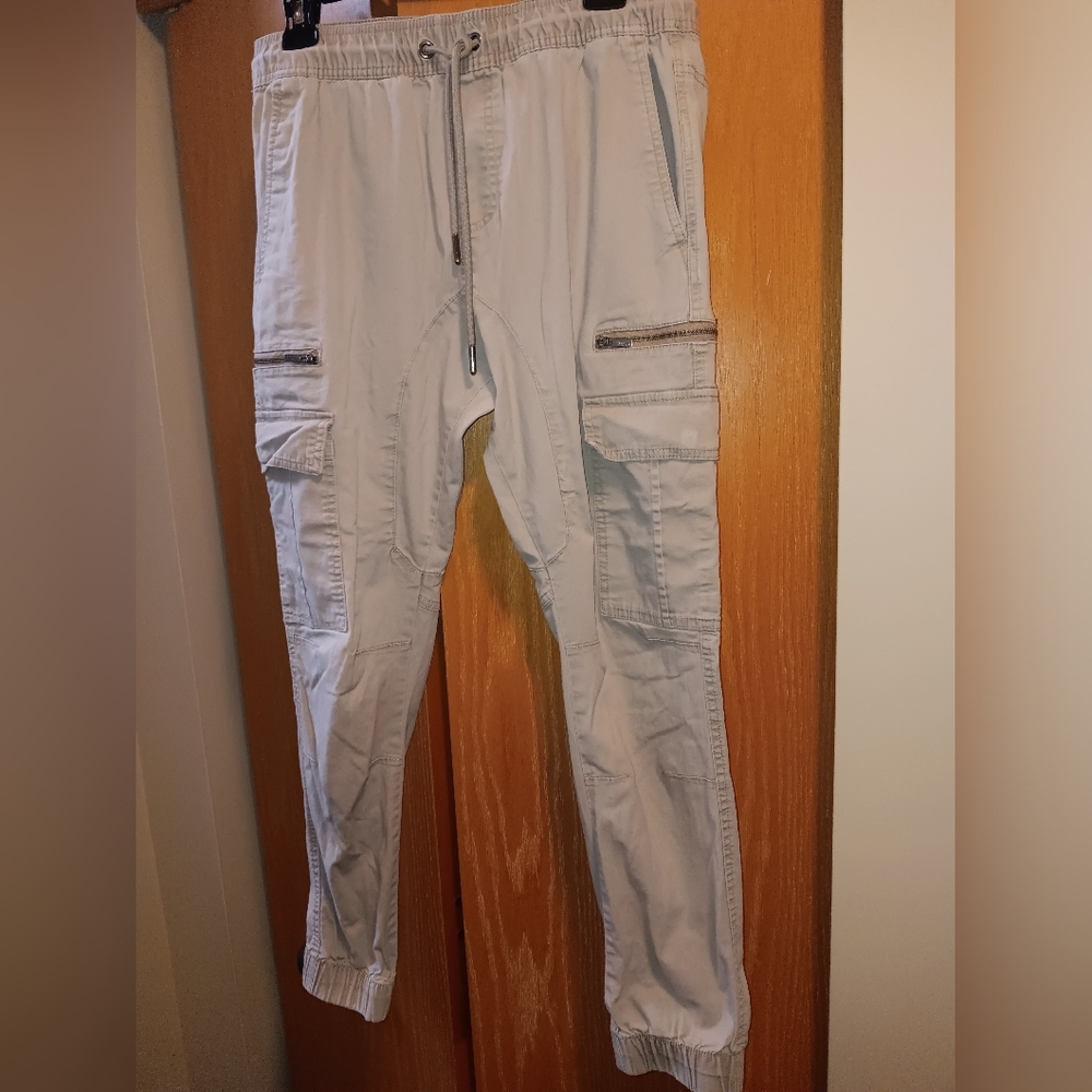 Men's Size Medium CSG Gray Cargo Pants